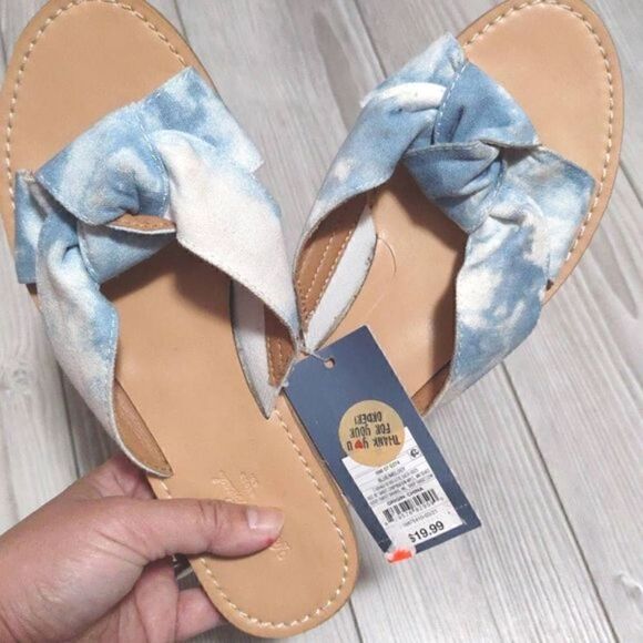 (69-1920) 🔥3/$20🔥 Universal Thread Blue Melody Sandals Size 6 - Picture 4 of 9